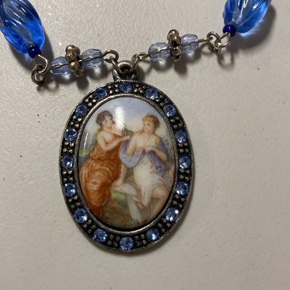 Gorgeous 1928 necklace. Beautiful cameo pendant. - Picture 2 of 3